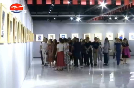 如东“百张笑脸庆百年”摄影展圆满落幕